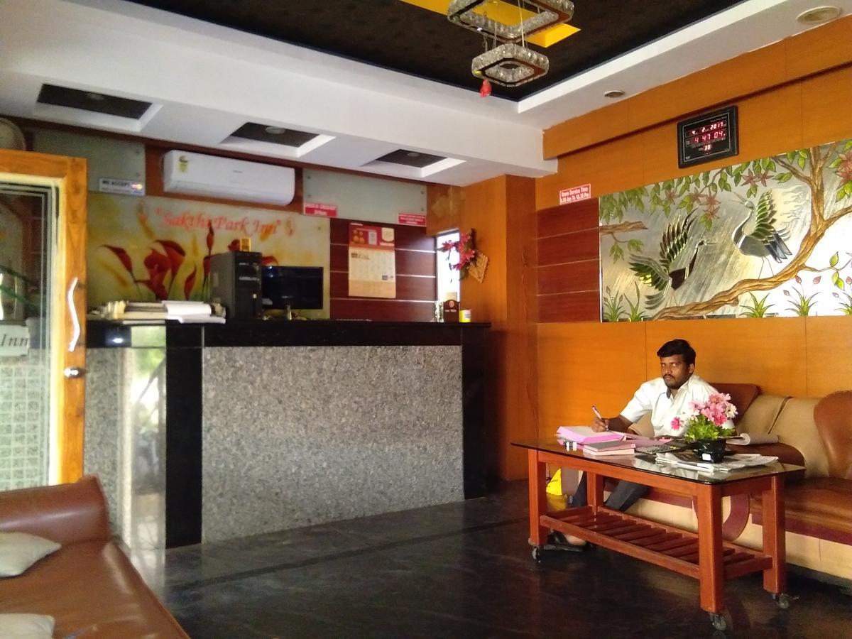 Sakthi Park Inn Ченай Екстериор снимка